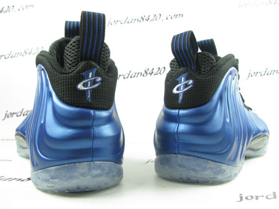 Nike Foam One Royal Jdn8420 03