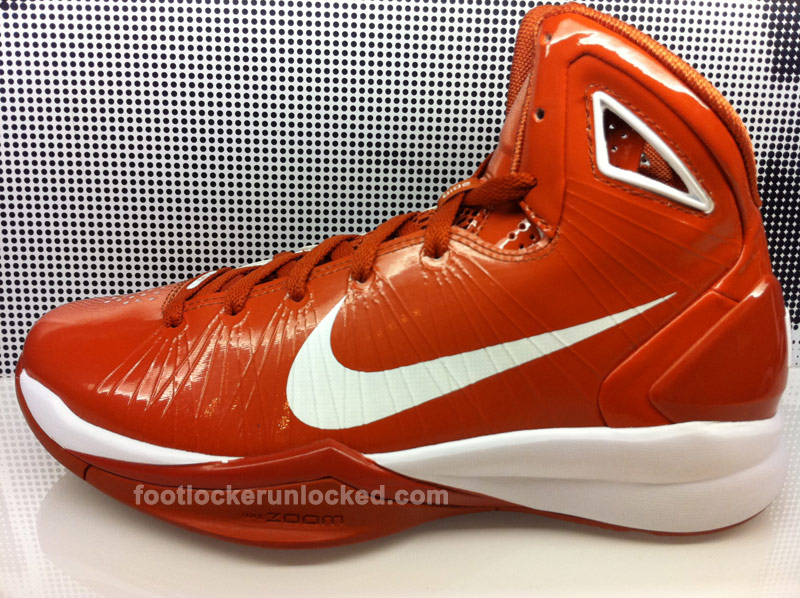Nike Hyperdunk 2010 Ncaa Texas 1