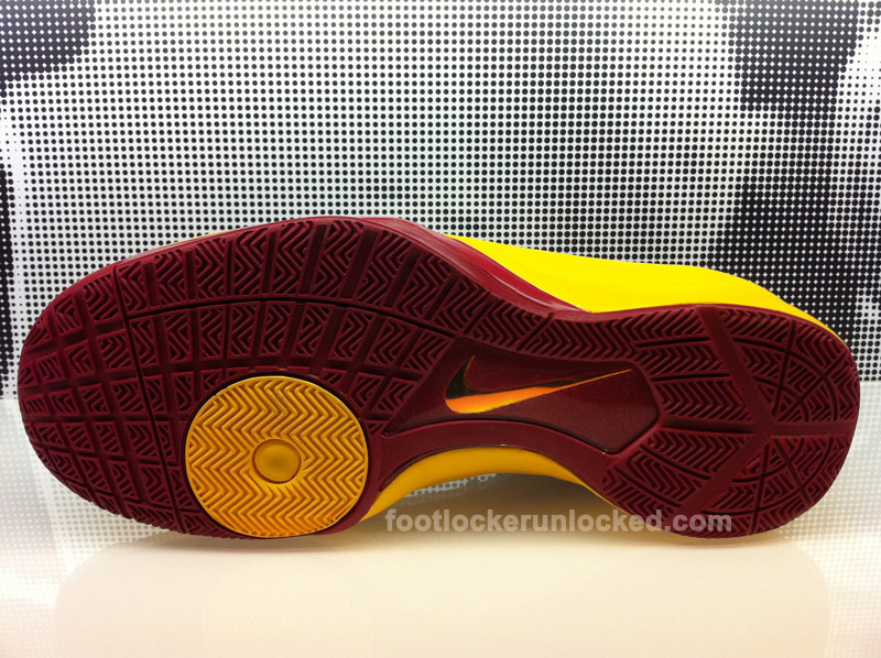 Nike Hyperdunk 2010 Ncaa Usc 3