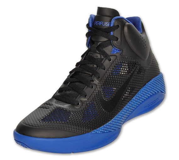 Nike Hyperfuse Blk Vars Royal 02