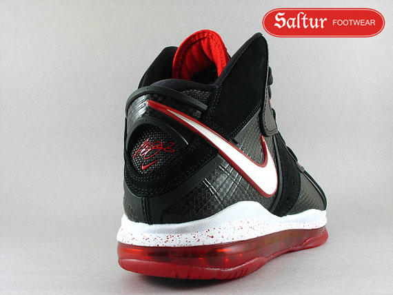 Nike Lebron 8 Bred Saltur 03