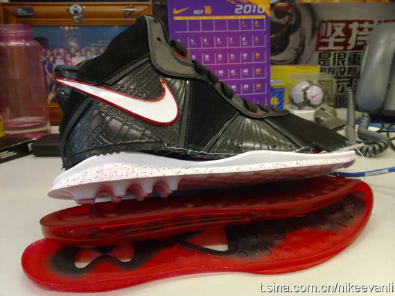 Nike Lebron 8 Deconstructed 02