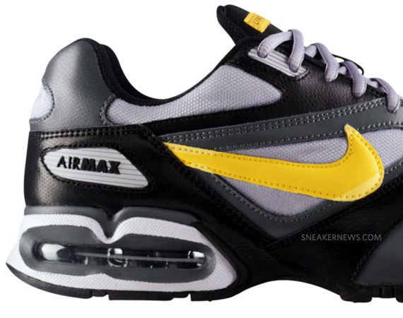 Nike Livestrong Air Max At5 04