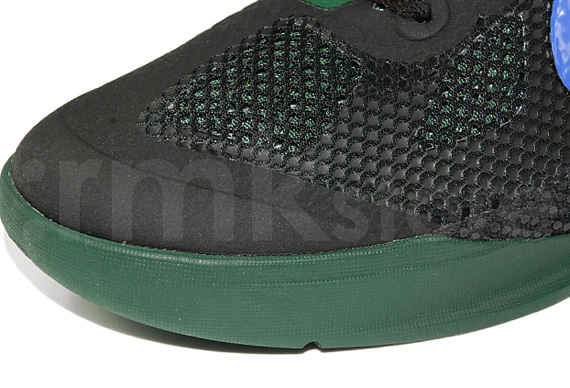 Nike Zoom Hyperfuse Deron Williams Away Pe 02