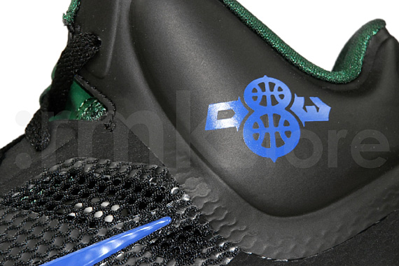 Nike Zoom Hyperfuse Deron Williams Away Pe 03