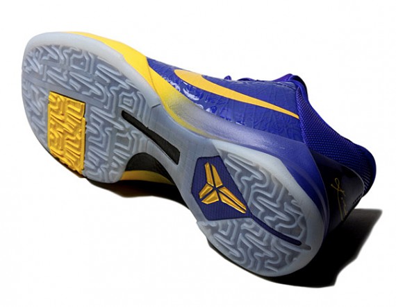 Nike Zoom Kobe V 5 Ring Ceremony 03 570x443