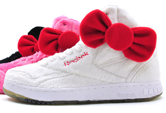 Hello Kitty x Reebok PT-20 INT ‘Plush Kitty’ Pack