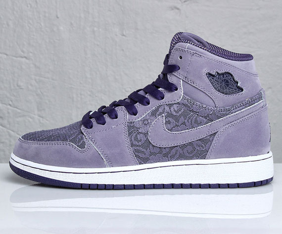 Air Jordan 1 Gs Purple Lace 04