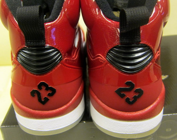 Air Jordan Sixty Plus – Flight School PE