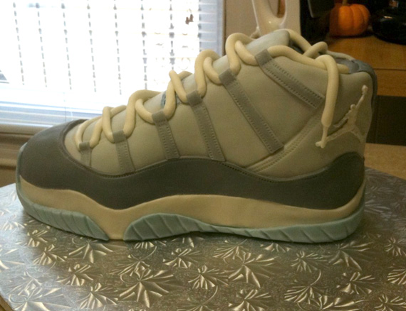 Air Jordan Xi Cool Grey Cake 03