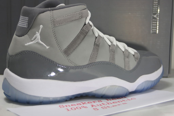 Air Jordan Xi Cool Grey Sneakers Head 04