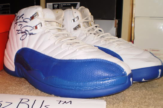 Air Jordan Xii White Blue Game Worn Autographed Pe 01