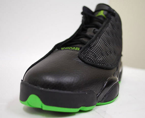 Air Jordan XIII Retro Altitude – Releasing Early @ Millennium