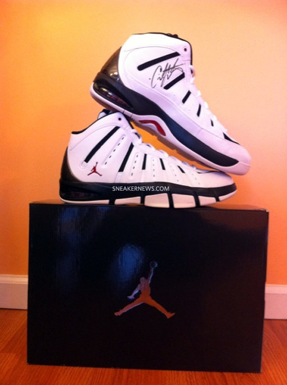 Melo M7 Autographed 06