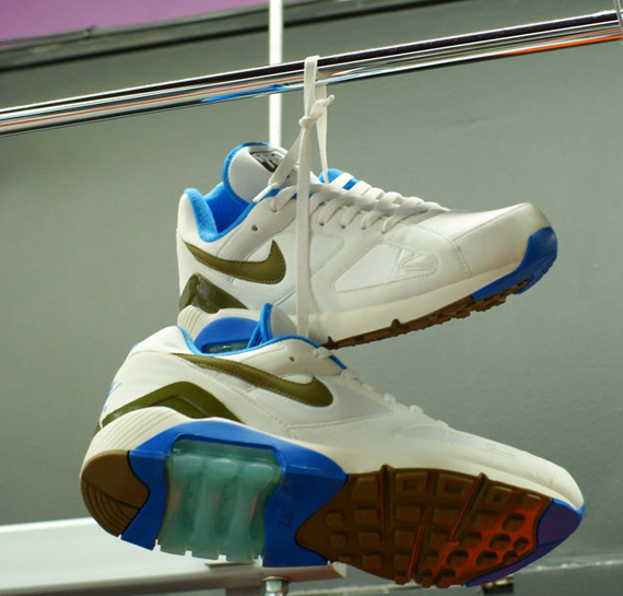 Nike Air 180 Met Sum White Moss Green Blue 04