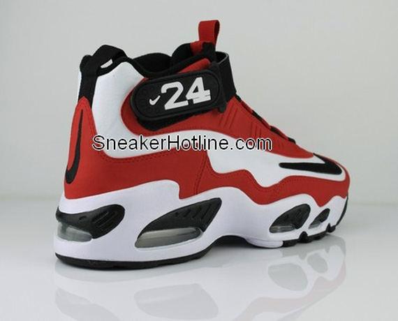 Nike Air Griffey Max 1 White Black Sport Red Metallic Silver Sneakerhotline 03