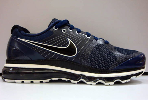 Nike Air Max 2010 Obsidian White 04