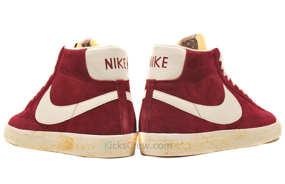 Nike Blazer Hi Suede Vntg Garnet 03