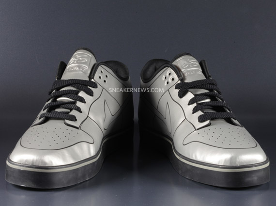 Nike Dunk Delorean 08