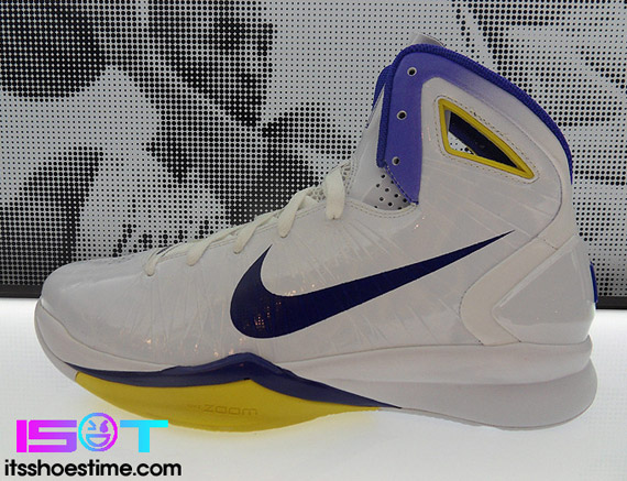 Nike Hyperdunk 2010 Pau Gasol Lakers Home Pe 2