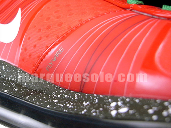 Nike Lebron 8 V2 Christmas Teaser 1