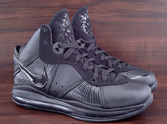 Nike Lebron 8 Blackout Available 1