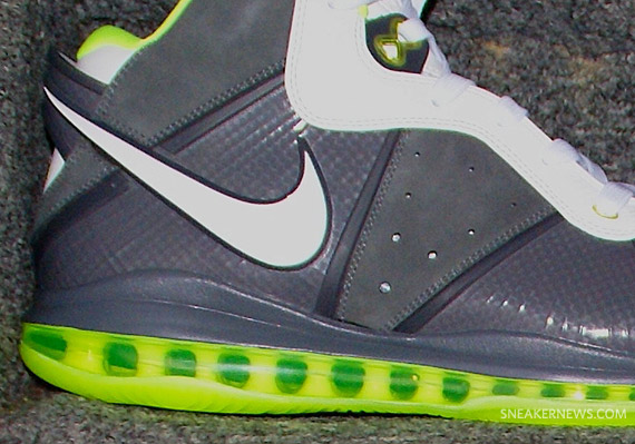 Nike LeBron 8 - Grey - Neon