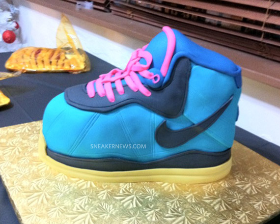 Nike Lebron 8 South Beach Cake 6