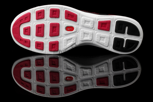 Nike Lunar Flow New Images 01