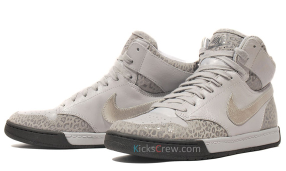 Nike Wmns Royalty High Black Wolf Grey 05