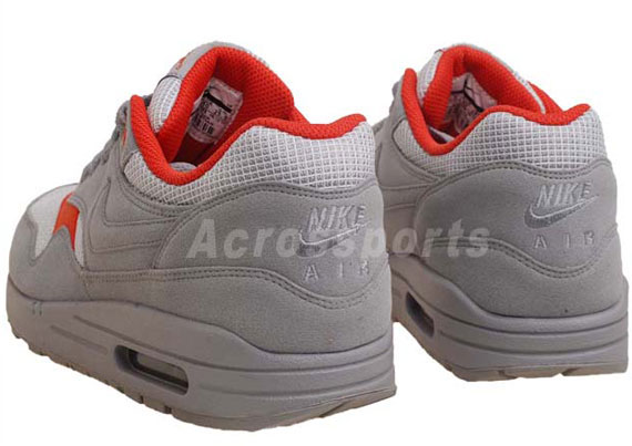 Nike Wms Am1 Greyspice 02