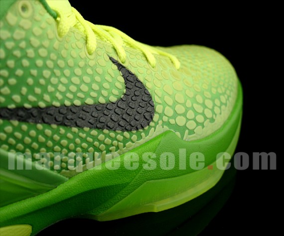 Nike Zoom Kobe VI 'Christmas'