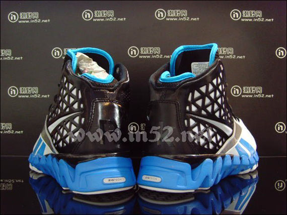 Reebok Zig Slash New Hol 10 33