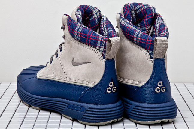 Nike ACG Lunarstorm – Blue – Beige – Tartan Plaid