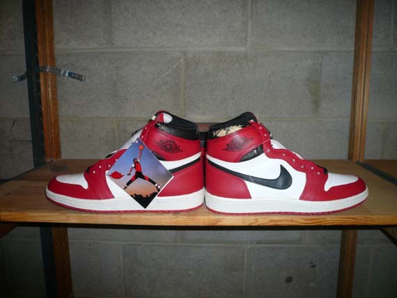 Air Jordan 1 Dozen Auction 02