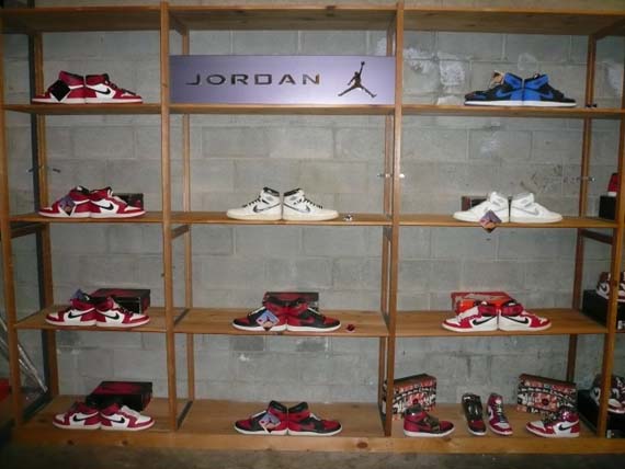 Air Jordan 1 Dozen Auction 12