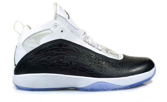 Air Jordan 2011 White Black First Look 01