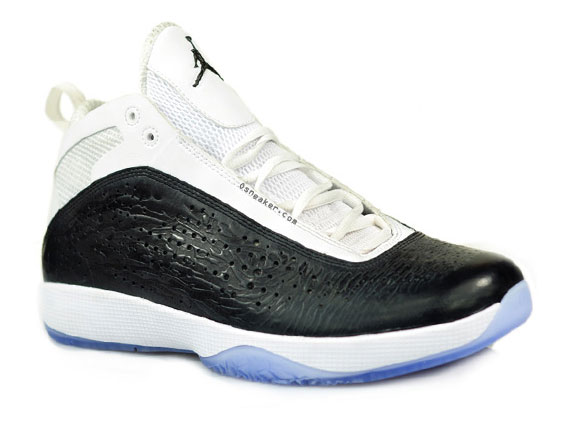 Air Jordan 2011 White Black First Look 03