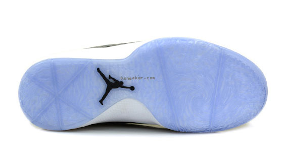 Air Jordan 2011 White Black First Look 06