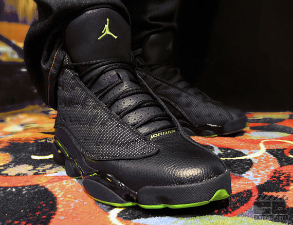 Air Jordan Xiii Altitude Extra Butter 01