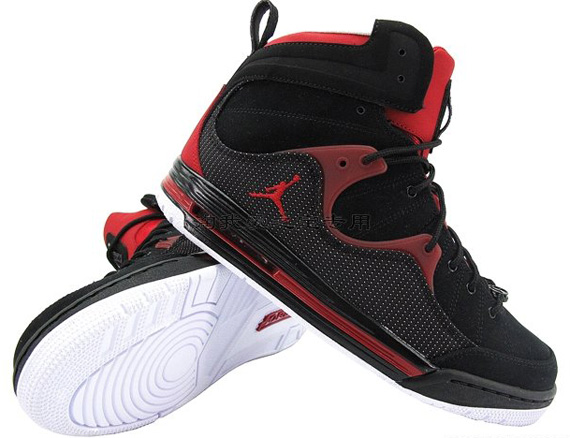 Jordan Tr 97 Black Varsity Red White 02