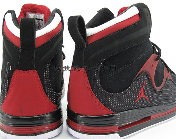 Jordan Flight TR ’97 – Black – Varsity Red – White