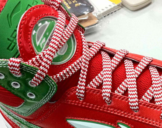 Li-Ning BD Defend – Christmas Day Edition