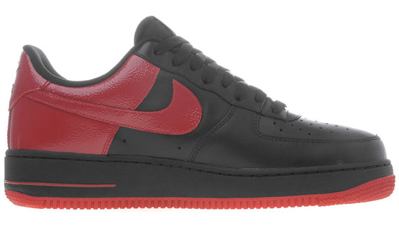 Nike Air Force 1 Low 07 Black Varsity Red Gloss 04