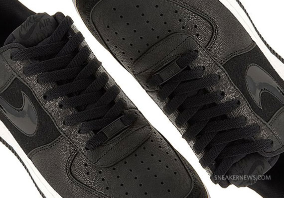 Nike Air Force 1 Low Premium – Black – White | January 2011