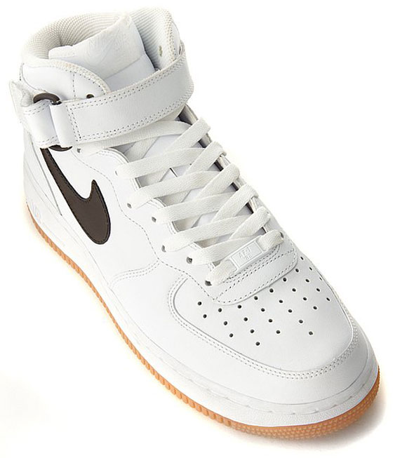 Nike Air Force 1 Mid White Brown Gum 01