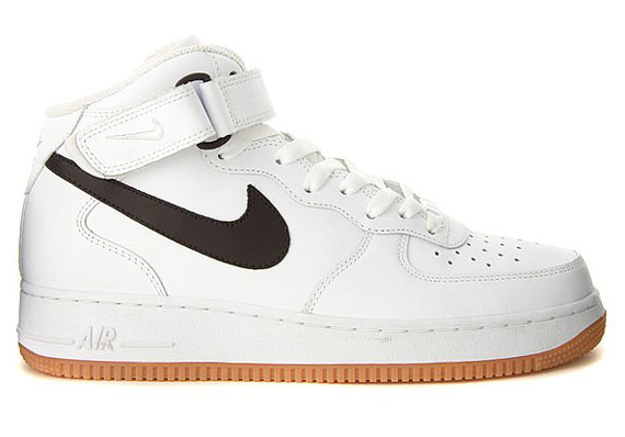 Nike Air Force 1 Mid White Brown Gum 02