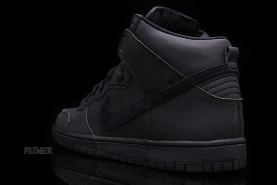 Nike Dunk High Black Gore Tex 02