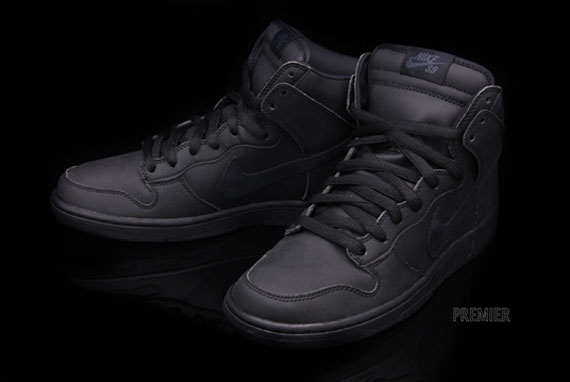 Nike Dunk High Black Gore Tex 03