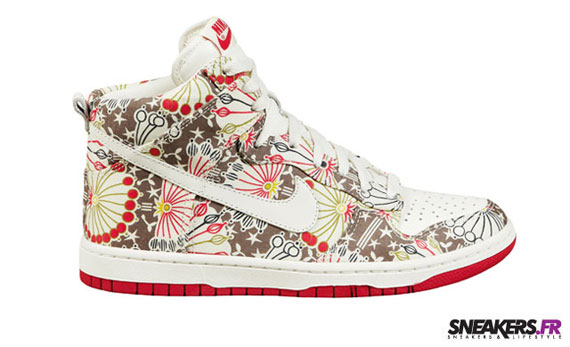 Nike Dunk High Liberty Pack 01